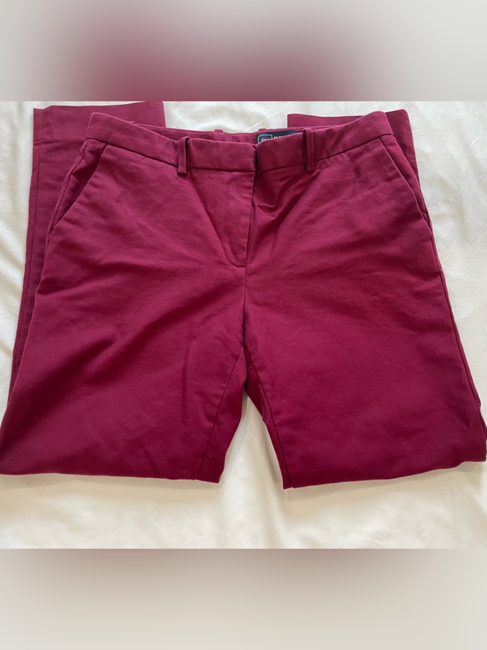 GAP Slim Crop Pants in Deep Burgundy